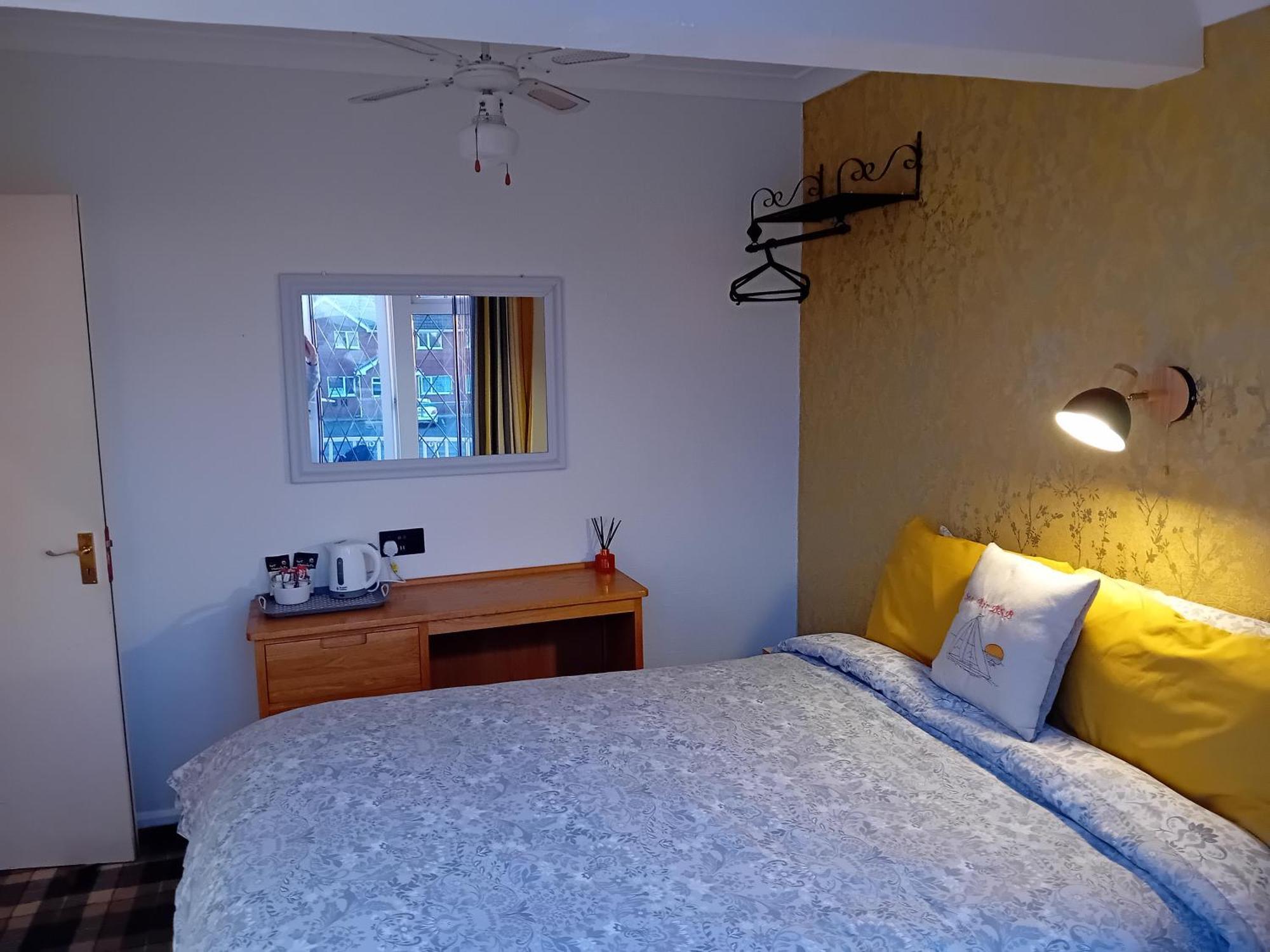 Sea Air B&B チャペル・セント・レオナルズ エクステリア 写真